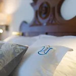 Luxury Ive With Heated Pool, Finnish Sauna, Infrared Sauna, Pet Friendly Vrh (Krk)