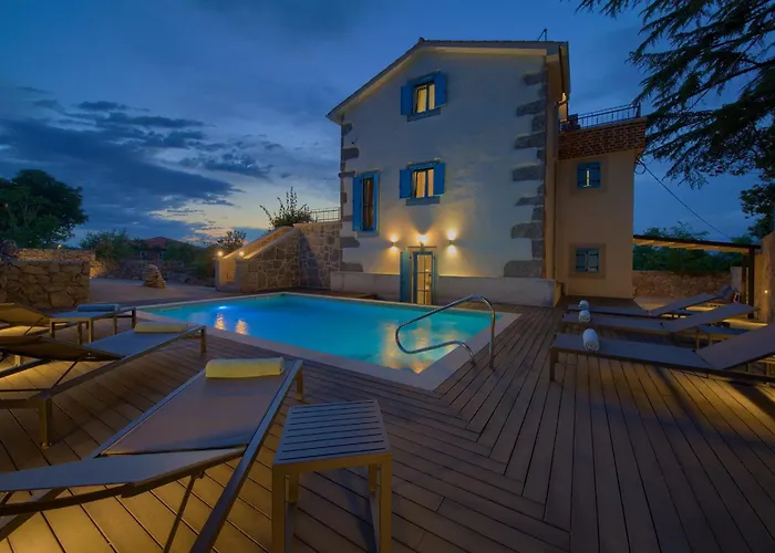 Luxury Ive With Heated Pool, Finnish Sauna, Infrared Sauna, Pet Friendly Willa Vrh (Krk)