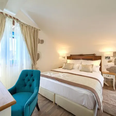 Luxury Ive With Heated Pool, Finnish Sauna, Infrared Sauna, Pet Friendly فيلة