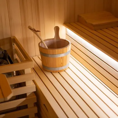 Luxury Ive With Heated Pool, Finnish Sauna, Infrared Sauna, Pet Friendly * Vrh (Krk)