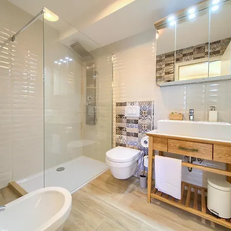 فيلة Luxury Ive With Heated Pool, Finnish Sauna, Infrared Sauna, Pet Friendly Vrh (Krk)