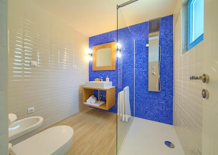 וילה Luxury Ive With Heated Pool, Finnish Sauna, Infrared Sauna, Pet Friendly